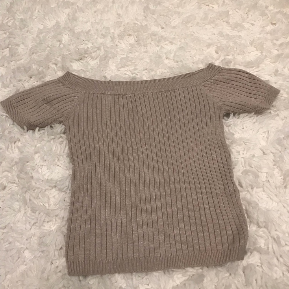 FREE WITH PURCHASE// OATMEAL // off the shoulder x crop top